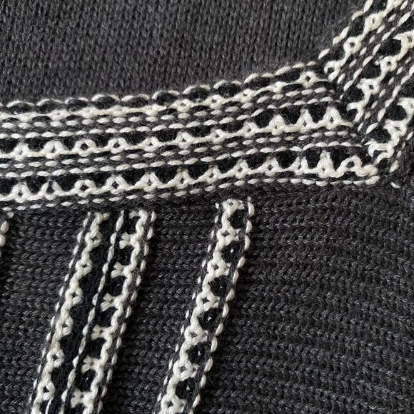 RBX Tie Front Sweater Womens Size L Dark Gray White Fluted Ribbed Knit Sleeves - Picture 10 of 16